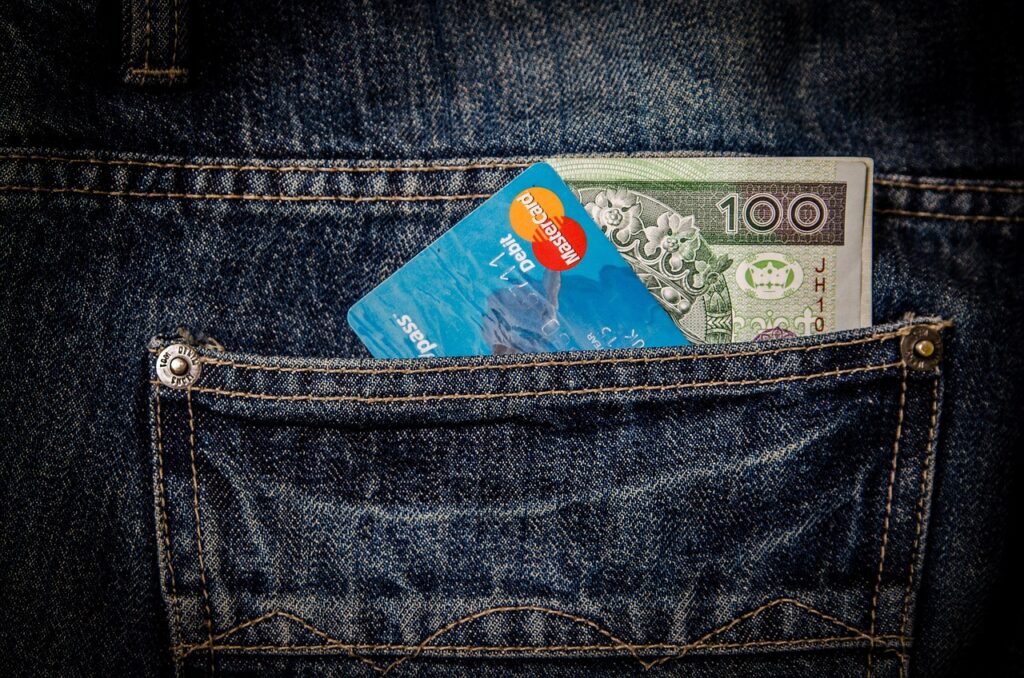 グルメカードの買取を宅配で利用するメリットは？
