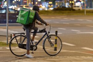 食品宅配買取の無料サービスを利用するメリットは？